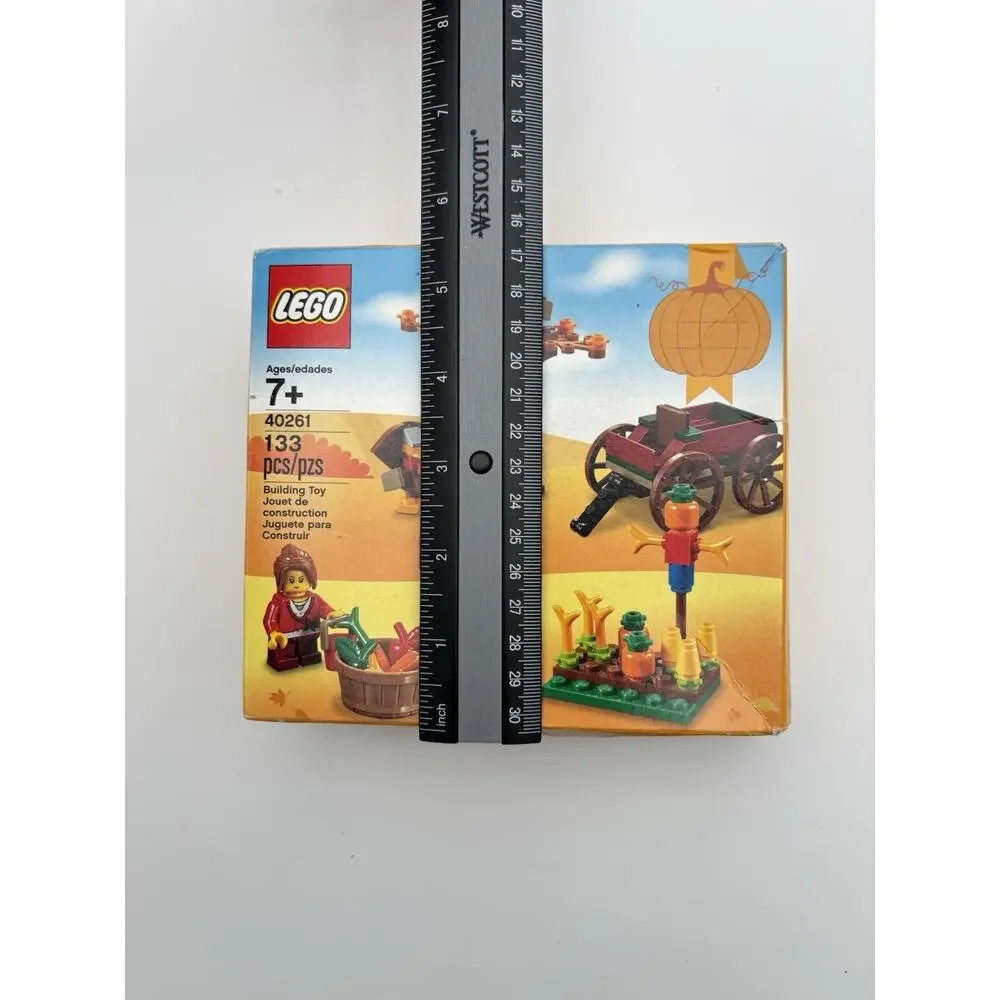 Retired LEGO 40261 Thanksgiving Harvest Building Set Brand New